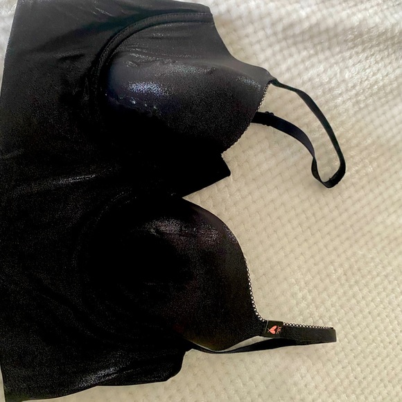 Victoria Secrets Body by Victoria lined Demi bralette. - Picture 5 of 8